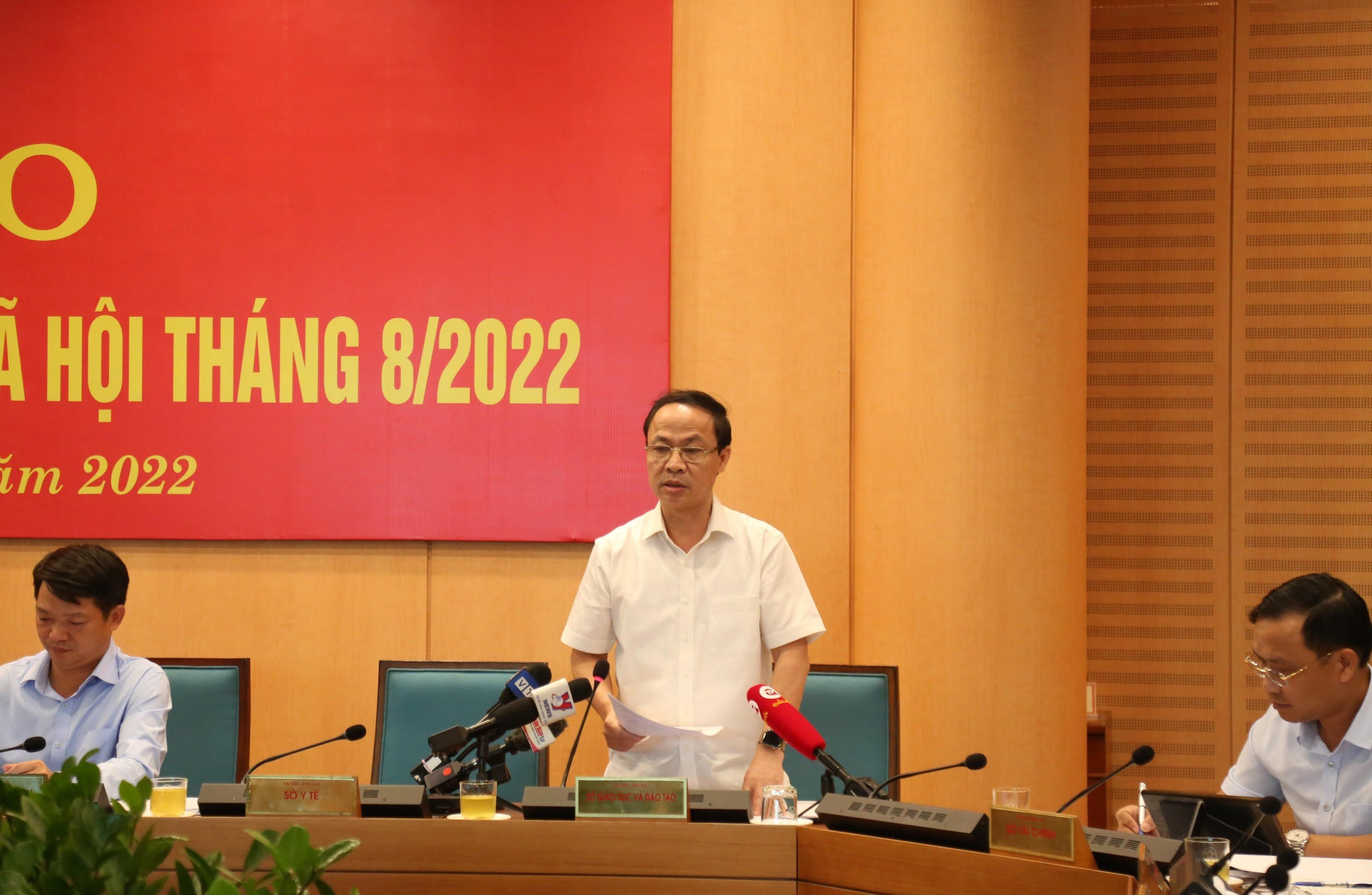 Hà Nội sẽ hỗ trợ 50% học phí năm học 2022 - 2023-1