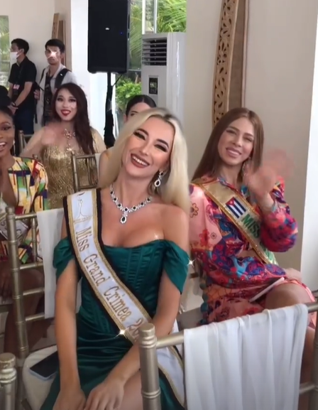 Thùy Tiên xuất hiện với visual sáng bừng lấn át dàn thí sinh tại buổi trao sash Miss Grand International-4